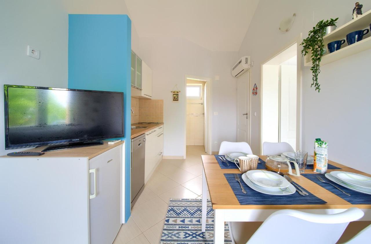 Appartamento Malinska -Krk Esterno foto
